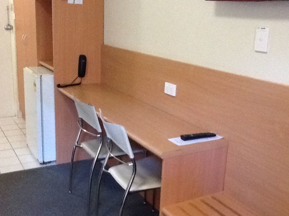 Motel Riverina Leeton Екстер'єр фото