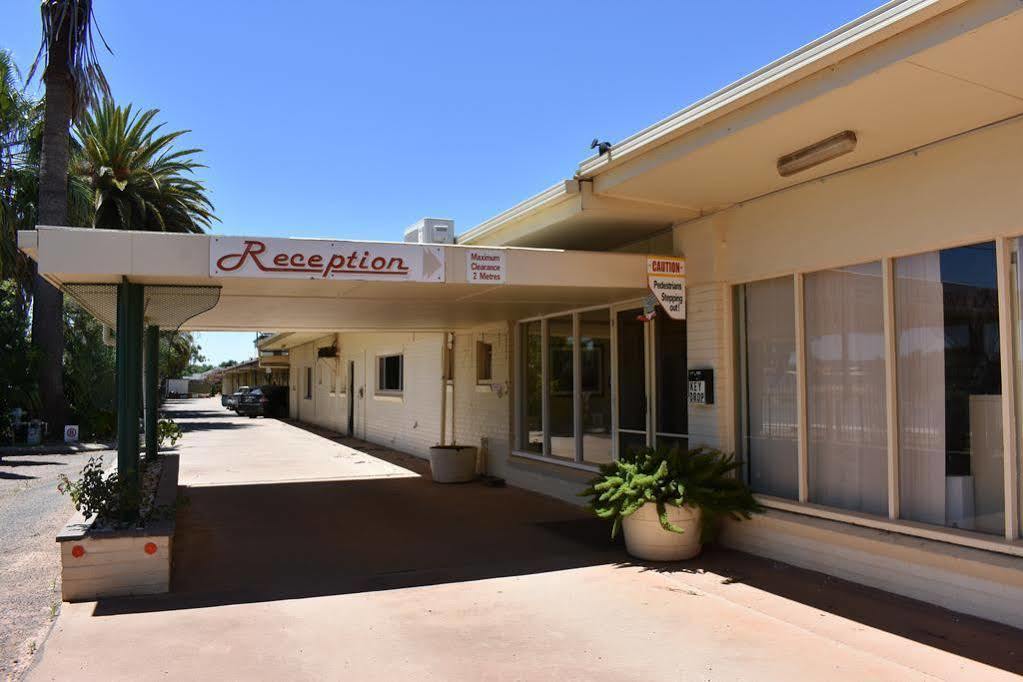 Motel Riverina Leeton Екстер'єр фото